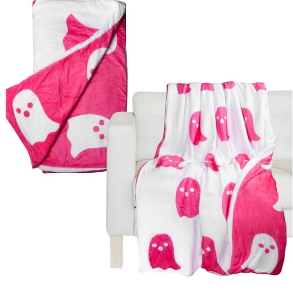 Viral Pink Ghost Tik Tok Blanket XL - Picture 1 of 8